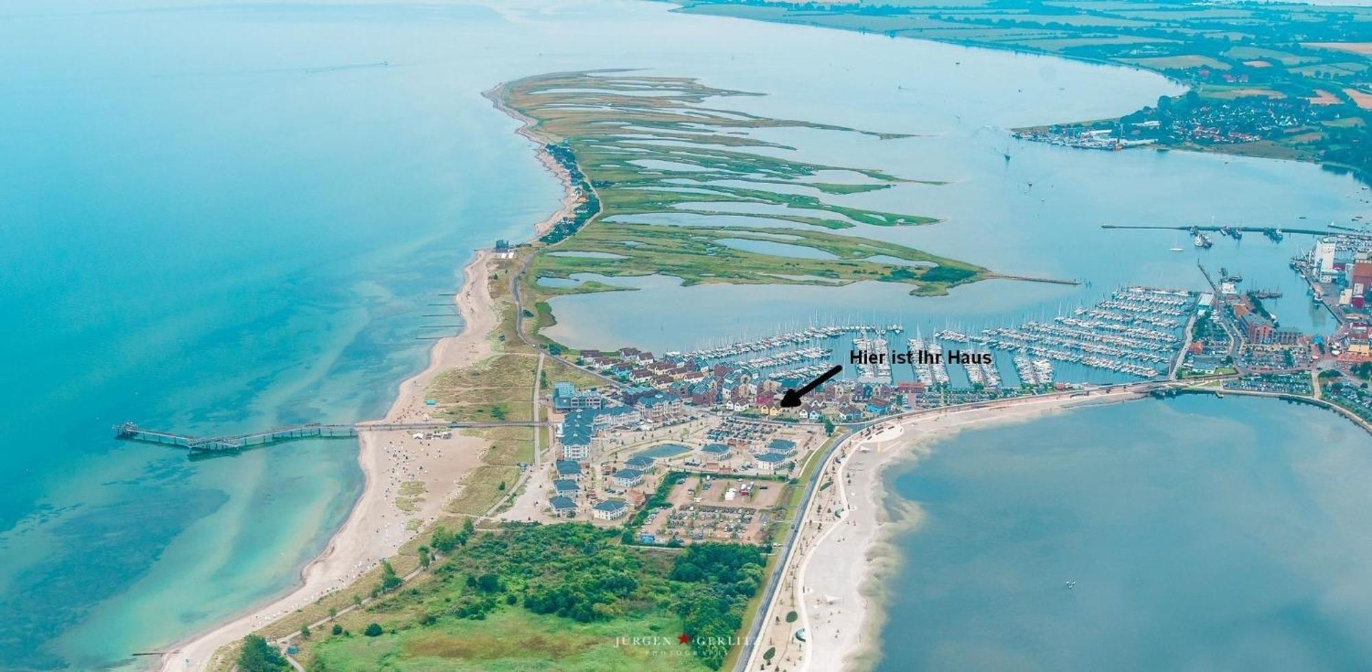 Ostsee - Reetdachhaus Nr 7 "Haddock" Im Strand Resort Гайлігенгафен Екстер'єр фото